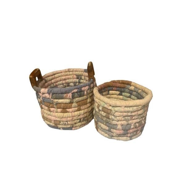 Vintage rag baskets set of 2 one with handles - Picture 1 of 7